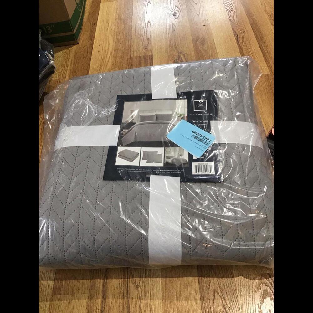 Chic home design from jcpenny quilt set, queen, new